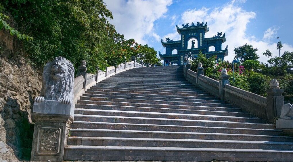chùa Linh Ứng Sơn Trà