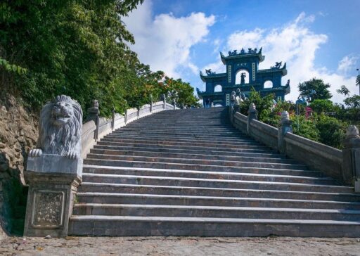 Chùa Linh Ứng Bán Đảo Sơn Trà