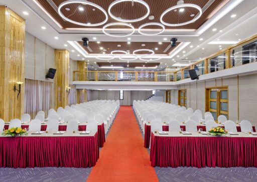 Khách sạn Nhu Minh Plaza Đà Nẵng có đầy đủ trang thiết bị hiện đại và tiện nghi trong phòng hội nghị